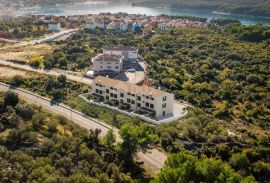 OTOK CRES, MELIN, 2s+db stan u novogradnji na odličnoj lokaciji, Cres, Wohnung