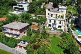 OPATIJA, odličan stan od 147 m2 u prekrasnoj villi, Opatija, Daire