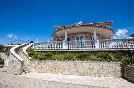 Crikvenica - Elegantna vila s panoramskim pogledom i bazenom, Crikvenica, Casa