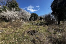 MOŠĆENICE, zemljište od 3158 m2 sa ucrtane dvije starine, Mošćenička Draga, Terreno