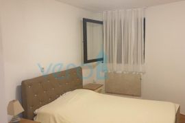 Crikvenica, Stan u prizemlju 62m2 sa terasom i okućnicom, prodaja, Crikvenica, Flat