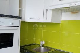 OPATIJA, CENTAR- stan, 40 m2, 1s + db, pogled na more!!!, Opatija, Kвартира