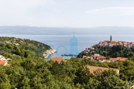 Otok Krk, Vrbnik, Mansardni stan 70m2 s pogledom na more, prodaja, Vrbnik, Daire