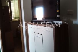 AKCIJA!!!PREUREĐENI APARTMAN NA 2. KATU S POGLEDOM NA MORE - POVLJANA, PAG, Povljana, Appartment