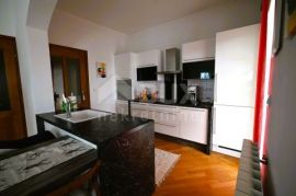 ISTRA, VALBANDON (FAŽANA) Apartmanska kuća s 5 stambenih jedinica- PRILIKA 1300 €/m2!, Fažana, Maison