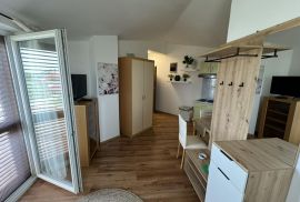 Apartmanska kuća na odličnoj lokaciji, Valbandon, Istra, Fažana, House