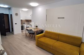 Opatija atraktivna novogradnja sa bazenom !, Opatija, Appartement