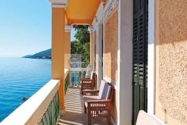 Opatija okolica stan za najam prvi red do mora !, Opatija, Wohnung