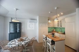 Opatija adaptirani stan u staroj vili blizu mora!, Opatija, Apartamento