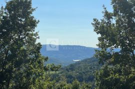 Istra vrhunsko građevinsko zemljište sa predivnim pogledom!, Buzet, Zemljište