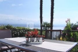 Opatija Punta Kolova stan sa predivnim pogledom !, Opatija, Apartamento