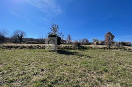 Istra Rakotule građevinsko zemljište s vrhunskim pogledom, Karojba, Terra