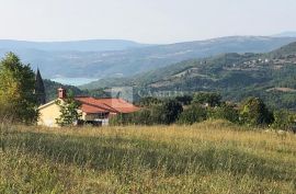 Istra vrhunsko zemljište s pogledom na jezero!, Pazin - Okolica, Terreno