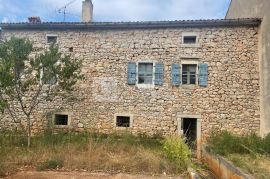 Istra okolica Višnjana izuzetno šarmantna kamena kuća!, Višnjan, House