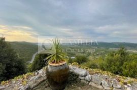 Istra izuzetno šarmantna kamena kuća sa neodoljivim pogledom!, Buje, Casa