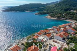 Građevinsko zemljište u Milni - prvi red do mora, Hvar, أرض