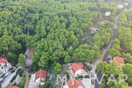 Veliko građevinsko zemljište u Basini, Stari Grad, Terra