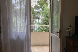 Miran stan s pogledom na more u Vitarnji, Jelsa, Appartement