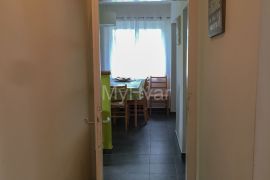 Miran stan s pogledom na more u Vitarnji, Jelsa, Appartement