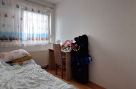 Oporovec, 3 - sobni stan 56m2 + 20 m2 terase, garaža i vajsko parkirno mjesto, Zagreb, Wohnung