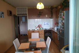 Turnić, 2SKL, 53 m2, lođa, pogled, top lokacija!, Rijeka, Appartment