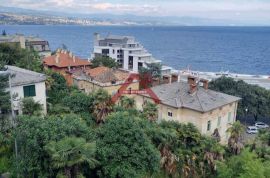 Opatija, 43 m2, stan u villi 150 m od mora, pogled!, Opatija, Flat