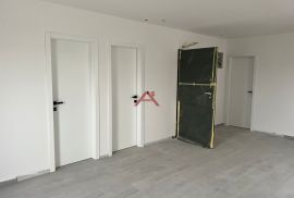 POVLJANA-Apartman S-5, II kat, krovna terasa, Povljana, Appartamento