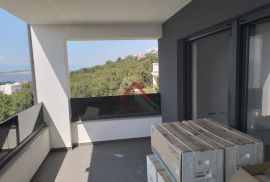 Dramalj, dvoetažni apartman, 100 m2, pogled!, Crikvenica, Apartamento