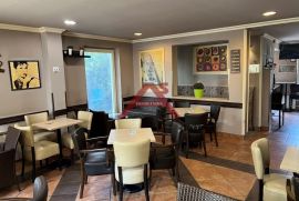 Zagreb,100m2, uhodani caffe bar sa terasom i parkingom, Zagreb, Propriedade comercial