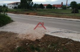 2 RED OD MORA, široka fronta s 2 ulaza, Nin, Tierra