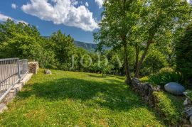 Kuća sa 4000m2 zemljišta, Vinodolska Općina, Famiglia