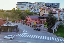 Titulo, Zenica, Casa