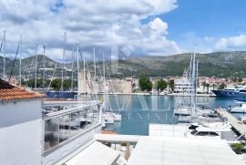 Trogir , Ekskluzivno u našoj agenciji Mini hotel sa restoranom prvi red do mora, Trogir, بيت