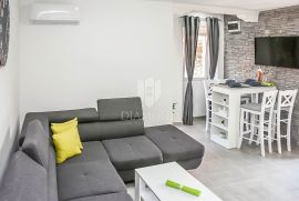 Dvosoban stan sa terasom u srcu Rovinja, Rovinj, Appartment