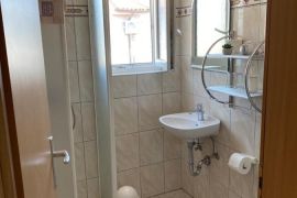 Apartmanska kuća na prodaju, Medulin, Istra, Medulin, Kuća