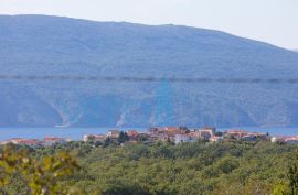 Otok Krk, grad Krk okolica, samostojeća kuća sa bazenom i pogledom na more, Krk, Casa