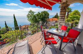 OPATIJA, stan od 140 m2, 3S+DB, 150 m do mora, za dugoročni najam, Opatija, Apartamento