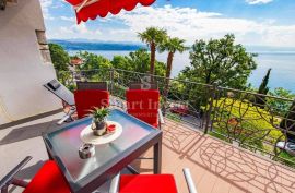 OPATIJA, stan od 140 m2, 3S+DB, 150 m do mora, za dugoročni najam, Opatija, Apartamento