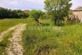 Vodnjan - građevinska parcela u blizini centra mjesta, Vodnjan, Terrain