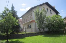 Samobor, Perivoj 8-sobna, Samobor, Casa