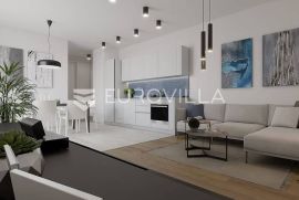 Pula, prekrasan četverosobani stan, NKP 96,42m2, Centar grada, Pula, Apartamento