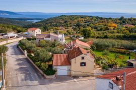 ISTRA,MARČANA - Obiteljska kuća u blizini mora, Marčana, Haus