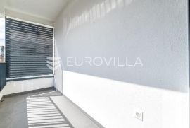 Zagreb, Jarun, luksuzni uredski prostori, NOVOGRADNJA, NKP 276 m2 sa 4 VPM, Zagreb, Immobili commerciali