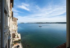 Dva stana na top lokaciji- 1.red do mora, Rovinj, Istra, Rovinj, Kвартира