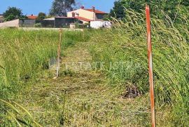 Mješovito građevinsko zemljište - Radeki Polje blizu Pule, Marčana, Tierra