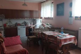 Surčin - Ledine - 371m2 ID#17725, Surčin, Дом