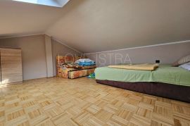 Stan u Poreču 300m od mora!!, Poreč, Flat