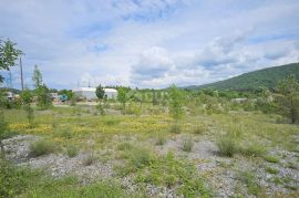 MATULJI, RUPA - građevinsko zemljište 15000m2 u komercijalnoj zoni za najam, Matulji, Land