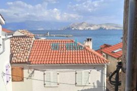 Baška, apartman 50 metara od mora, Baška, Appartment