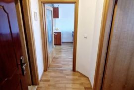 Stan 2S+DB na prodaju, Pula, Istra, Pula, Apartamento